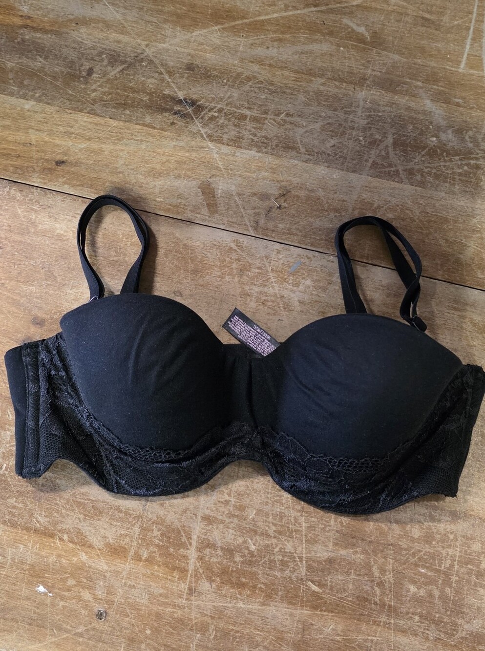 Body by Victoria's Secret 32C